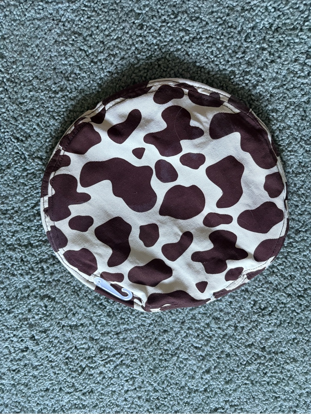 Urban Outfitters Cow Print Beret Hat Brown Cream NWT Western Artsy 90s